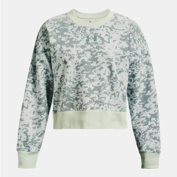 Under Armour Tops - XL Sweatshirt 💚🤍